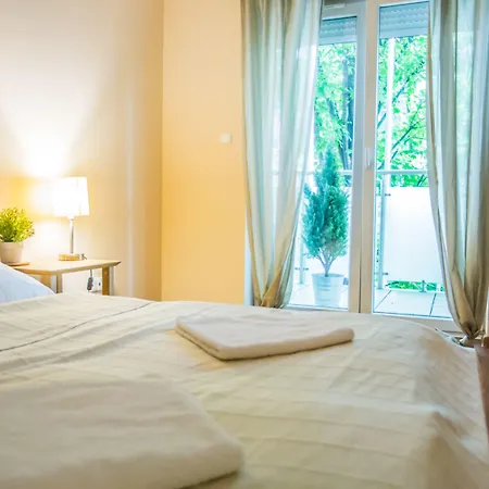 Boogie Aparthouse Old Town