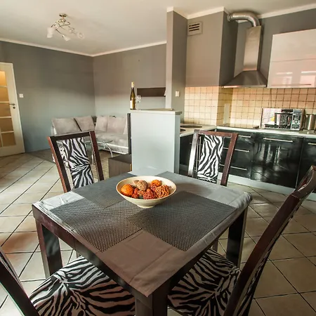 شقة فندقية Boogie Aparthouse Old Town 3*