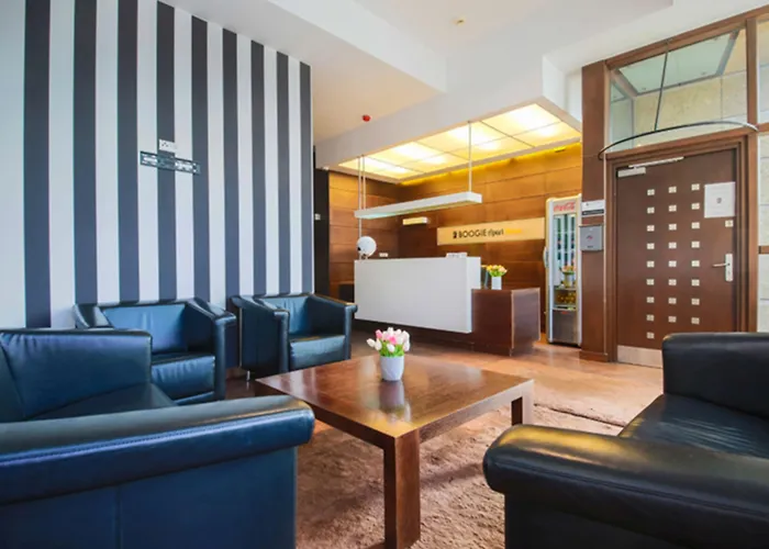 מלון דירות Boogie Aparthouse Old Town